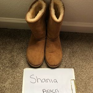 Size 9 UGG Boots